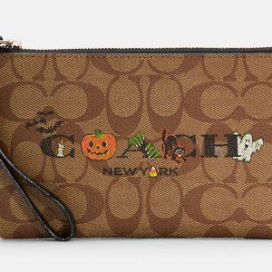 Large Corner Zip Wristlet In Signature Canvas With Halloween